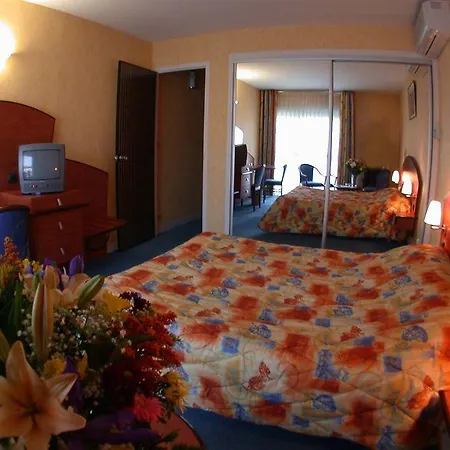 Hotel Grand